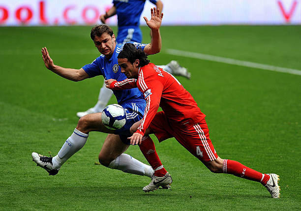 球员续约不 球员续约不