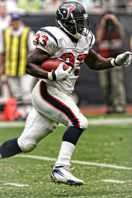 而艾克森则 而艾克森则